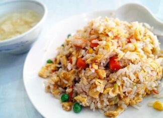 ข้าวผัดไม่ใส่ผงชูรส สูตรเด็ดรสจัดจ้าน หอมกระทะแบบธรรมชาติ สูตรข้าวผัดไม่ใส่ผงชูรส