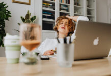 Work-Life Balance ที่แท้จริง: ผสานชีวิตและการงานอย่างลงตัว Work-Life Balance ที่แท้จริง: ผสานชีวิตและการงานอย่างลงตัว